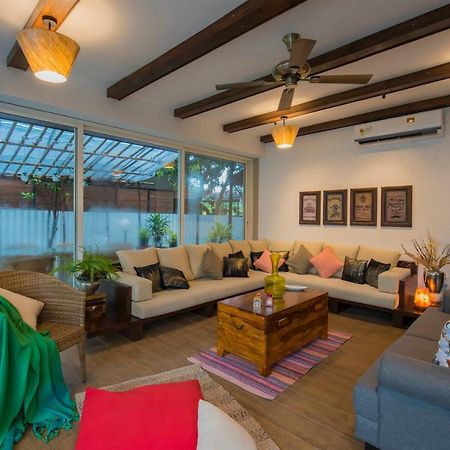 El Lodge By Stayvista - Pool, Lawn, And A Charming Gazebo For Your Perfect Getaway Lonavala Ngoại thất bức ảnh