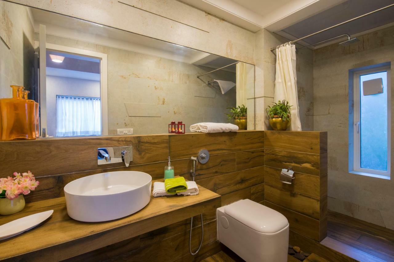 El Lodge By Stayvista - Pool, Lawn, And A Charming Gazebo For Your Perfect Getaway Lonavala Ngoại thất bức ảnh